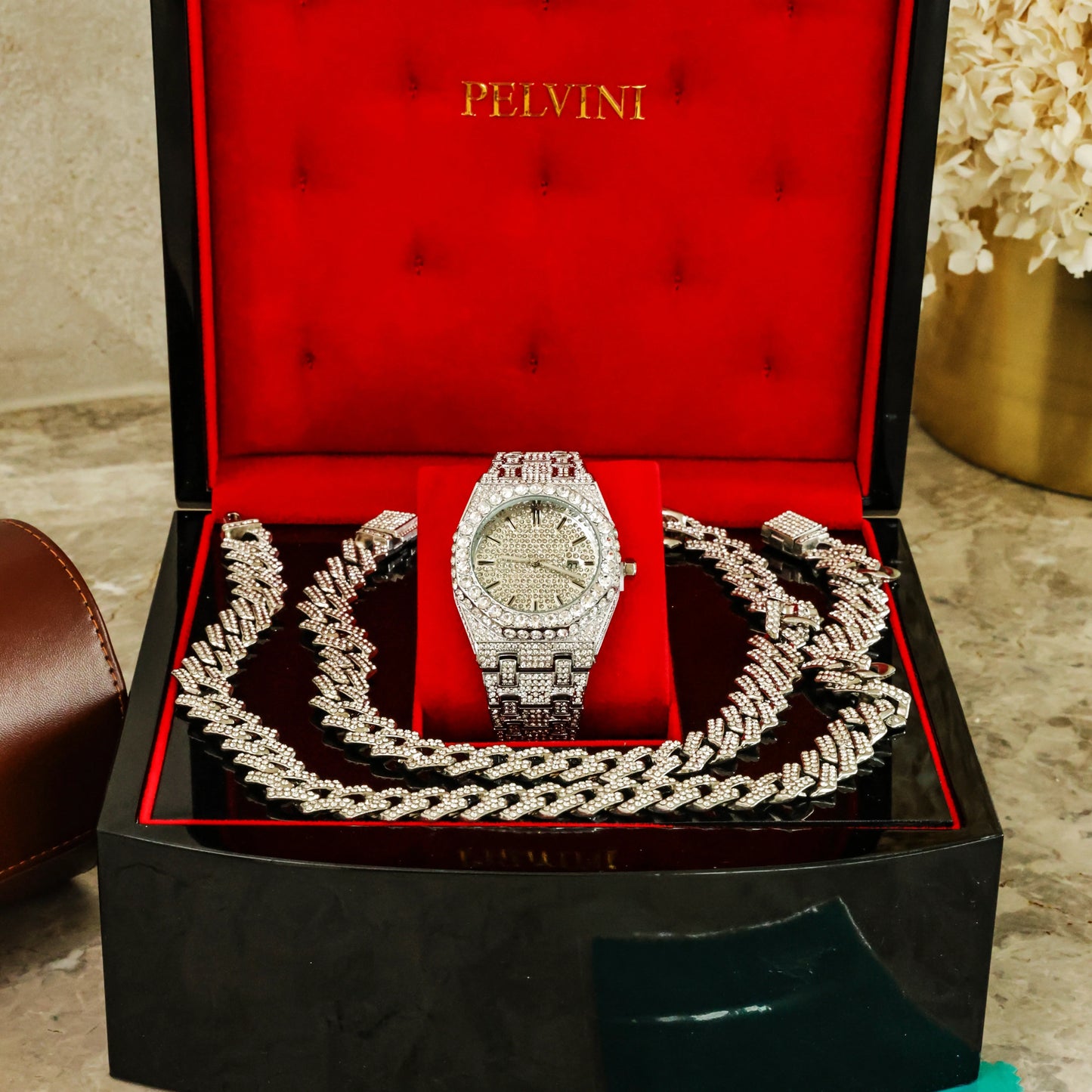 Milano Iced